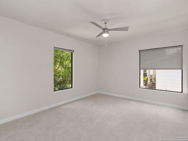 144 E Oakview Place, San Antonio, TX 78209