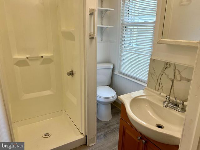 1134 BRUNSWICK AVE, Trenton, NJ 08638