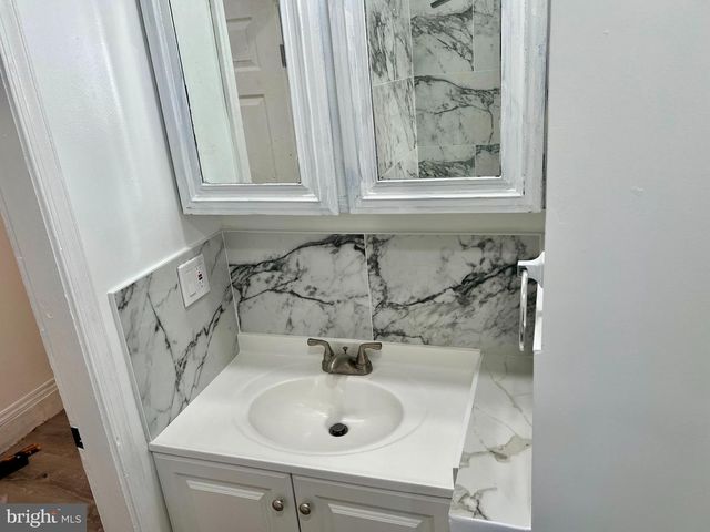 1134 BRUNSWICK AVE, Trenton, NJ 08638