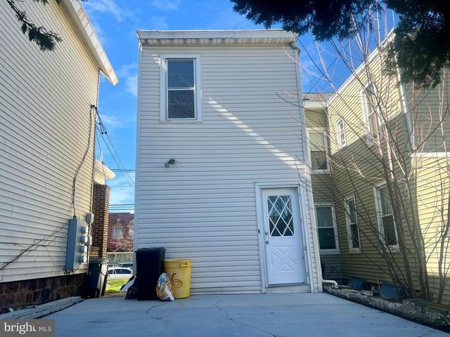 1134 BRUNSWICK AVE, Trenton, NJ 08638