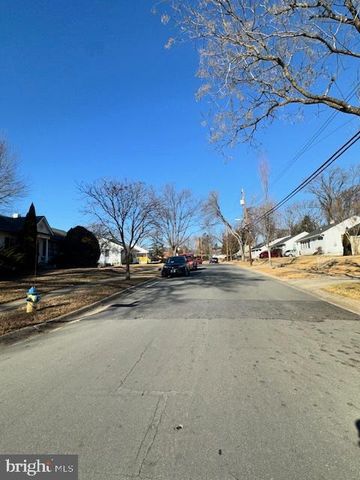 1613 BURRIS RD, Rockville, MD 20851