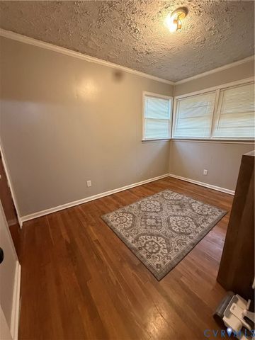 14232 Central Ave, Chester, VA 23836