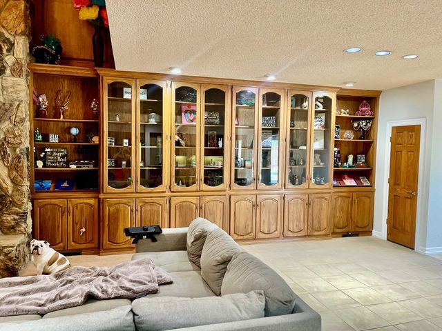 2522 Bobwhite Dr, Odessa, TX 79761