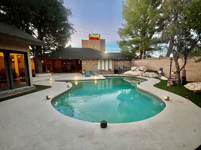 2522 Bobwhite Dr, Odessa, TX 79761