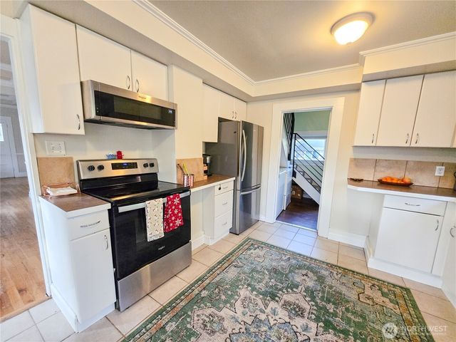 512 1st Street S, Sultan, WA 98294