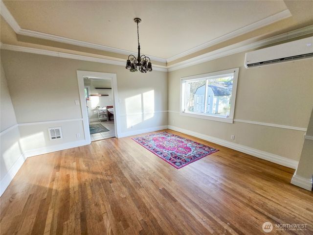 512 1st Street S, Sultan, WA 98294