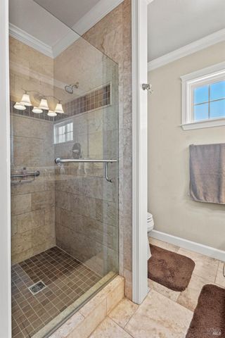 830 Riverside Dr, Ukiah, CA 95482