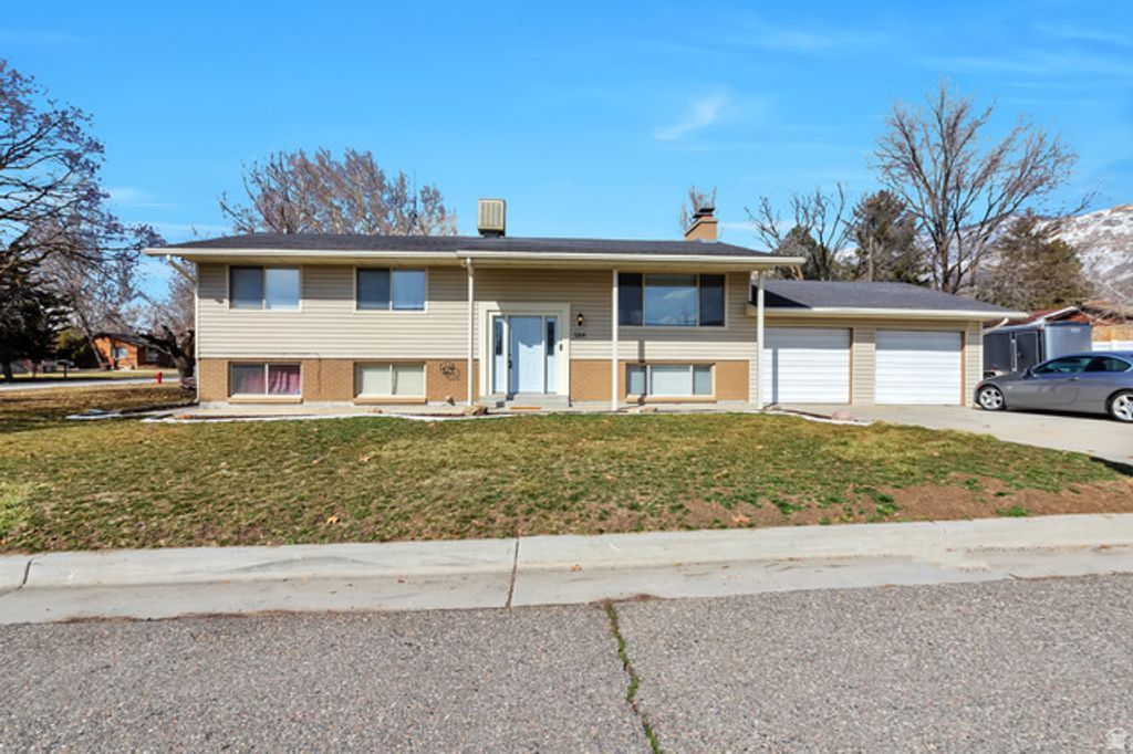 584 E 2300 N, North Ogden, UT 84414