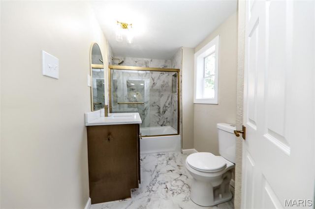 1649 N Church Street, Belleville, IL 62221