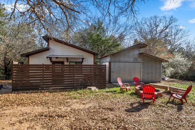 153 Old Wingo PL, Mcdade, TX 78650