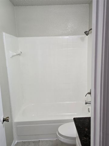 603 Las Brisas Drive, Mesquite, TX 75149