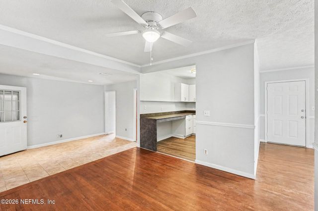 6159 AUTLAN Drive, Jacksonville, FL 32210
