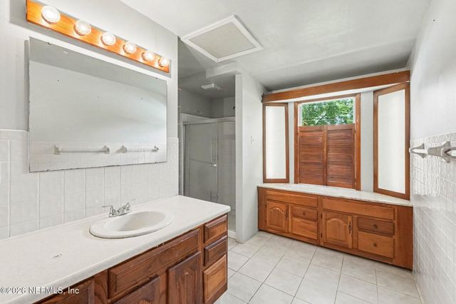 6159 AUTLAN Drive, Jacksonville, FL 32210