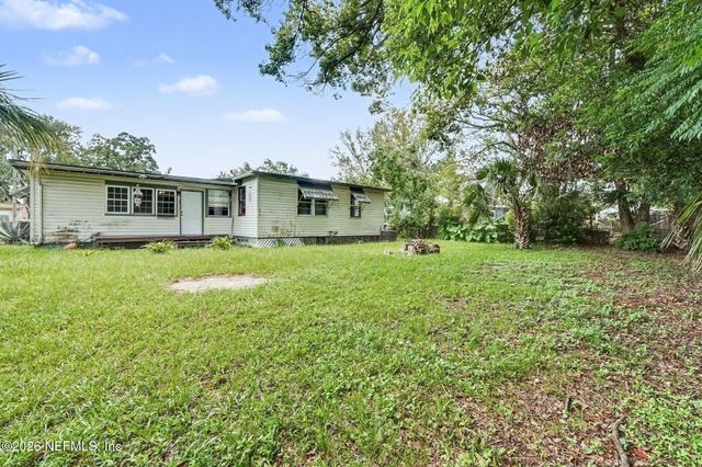 6159 AUTLAN Drive, Jacksonville, FL 32210