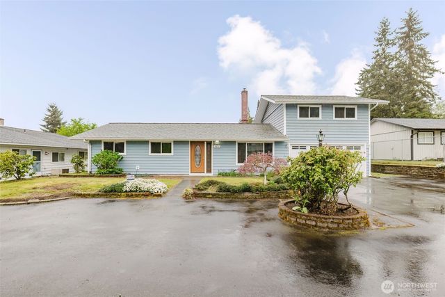 3875 NE Pinecone Drive, Bremerton, WA 98310