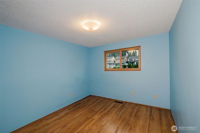 3875 NE Pinecone Drive, Bremerton, WA 98310