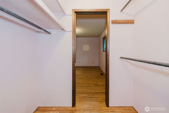 3875 NE Pinecone Drive, Bremerton, WA 98310