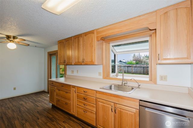 3875 NE Pinecone Drive, Bremerton, WA 98310