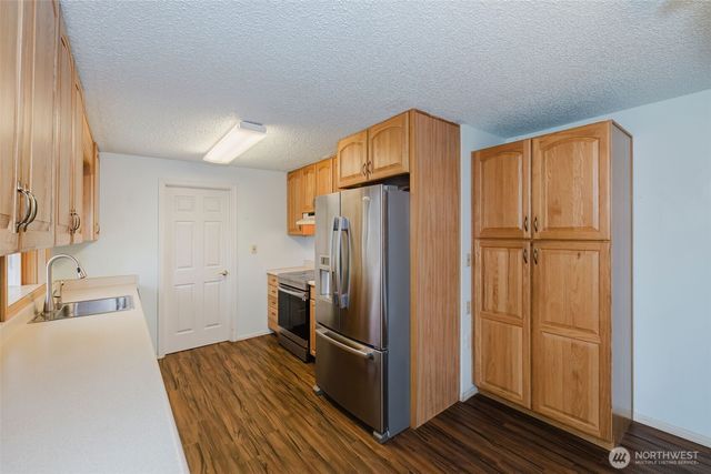 3875 NE Pinecone Drive, Bremerton, WA 98310