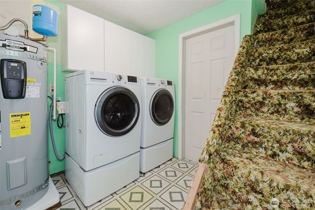 3875 NE Pinecone Drive, Bremerton, WA 98310