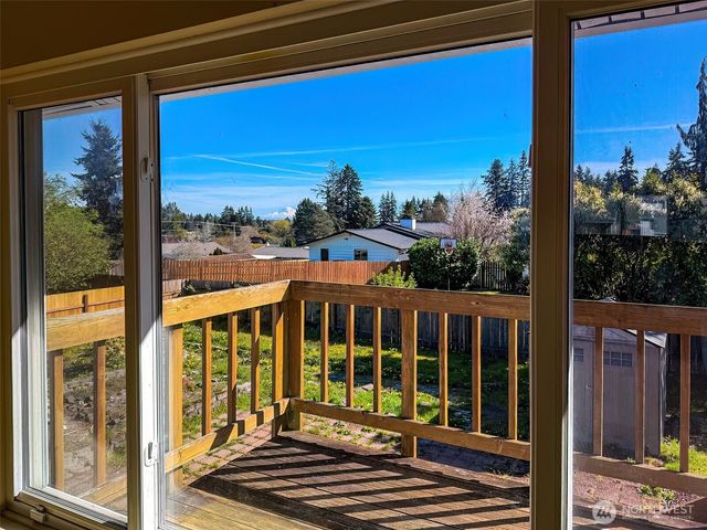 3875 NE Pinecone Drive, Bremerton, WA 98310