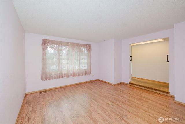 3875 NE Pinecone Drive, Bremerton, WA 98310