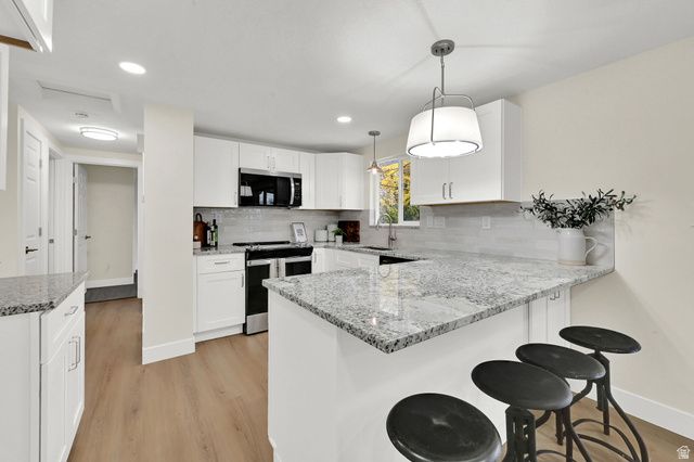 4220 S 2075 W, Roy, UT 84067