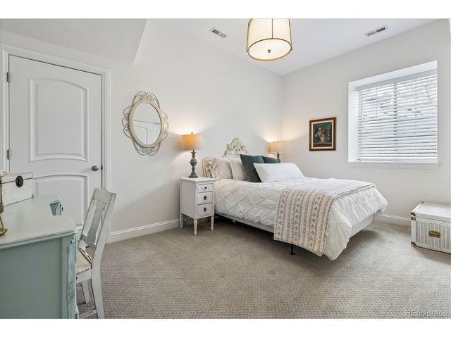 9540 Silent Hills Ln, Lone Tree, CO 80124