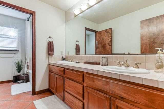 22797 Silverlode Road, Palo Cedro, CA 96073