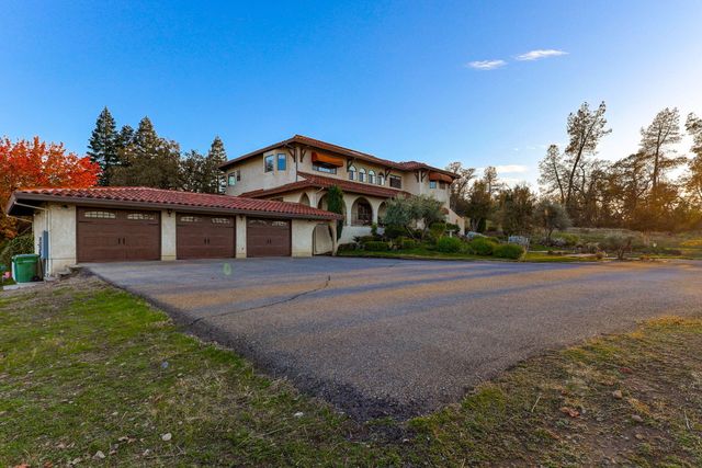 22797 Silverlode Road, Palo Cedro, CA 96073