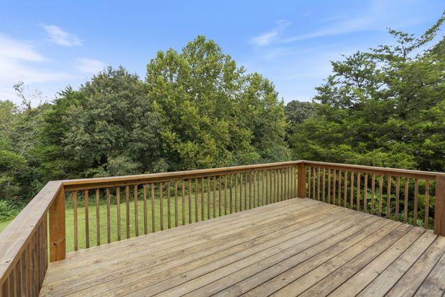 11526 Aaron Ln, Nunnelly, TN 37137