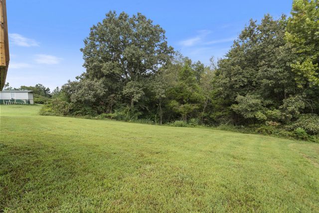 11526 Aaron Ln, Nunnelly, TN 37137