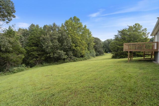 11526 Aaron Ln, Nunnelly, TN 37137