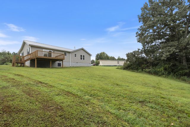 11526 Aaron Ln, Nunnelly, TN 37137