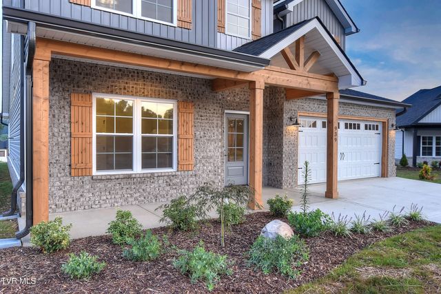 939 Daybreak Crest, Jonesborough, TN 37659