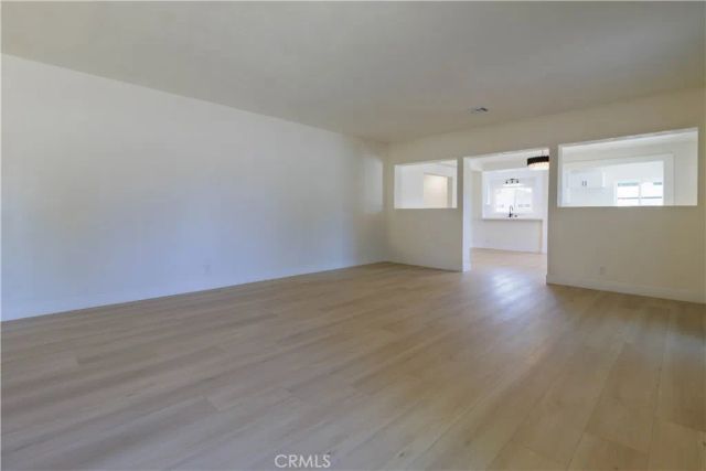 18087 San Bernardino, Bloomington, CA 92316