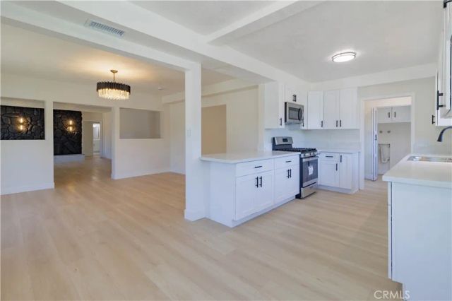 18087 San Bernardino, Bloomington, CA 92316