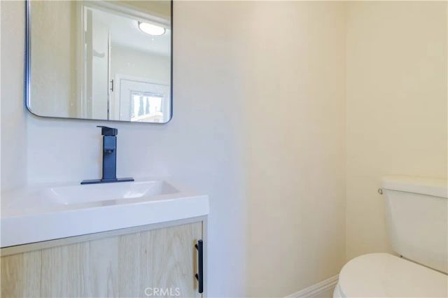 18087 San Bernardino, Bloomington, CA 92316