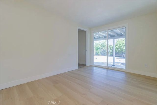 18087 San Bernardino, Bloomington, CA 92316