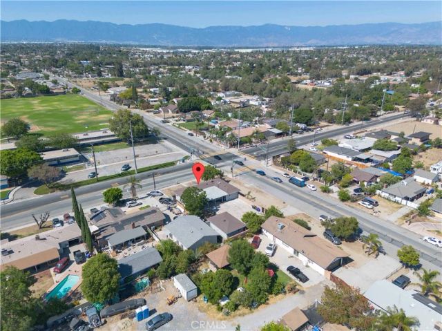 18087 San Bernardino, Bloomington, CA 92316