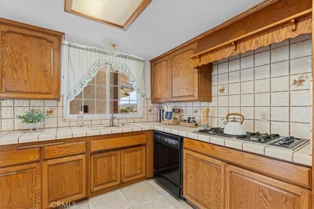 2501 W Cajon Drive, La Habra, CA 90631