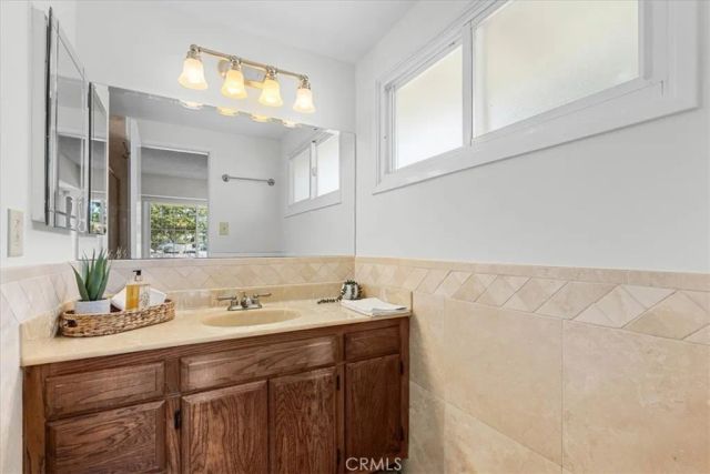 2501 W Cajon Drive, La Habra, CA 90631