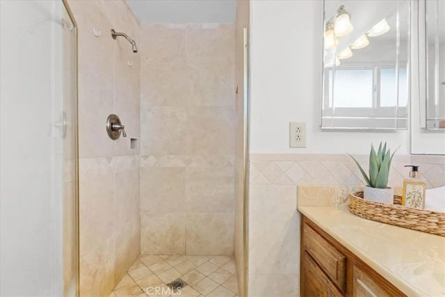 2501 W Cajon Drive, La Habra, CA 90631