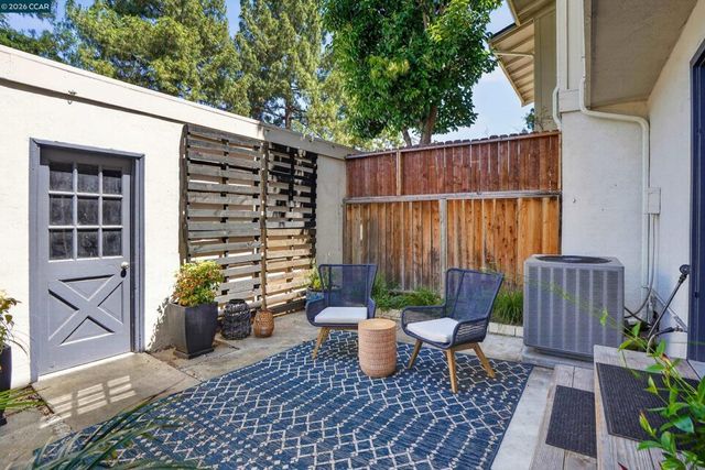 1812 Wildbrook Ct C, Concord, CA 94521