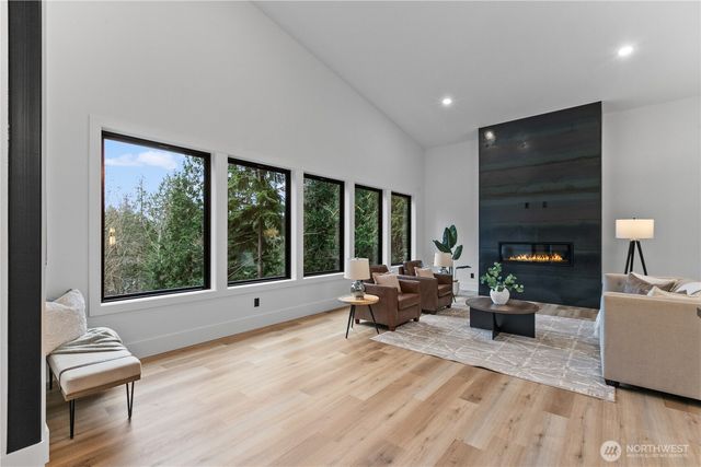 2952 Brook Lane, Sedro Woolley, WA 98284