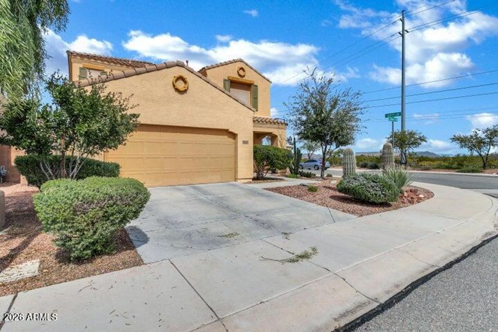 12022 W LEATHER Lane, Peoria, AZ 85383 — photo 2