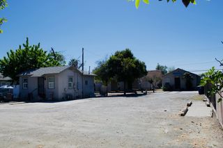 1411 Annadale Ave Apt C, Sanger, CA 93657