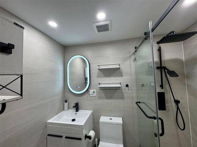 3204 Bird Avenue 104, Miami, FL 33133