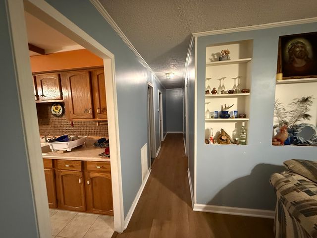 47 Birch Street, Carpentersville, IL 60110