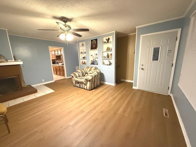47 Birch Street, Carpentersville, IL 60110